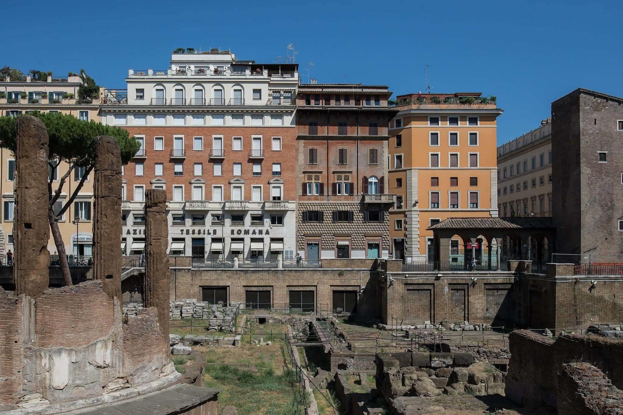 Hotel Pantheon Caesar Relais Roma Exterior foto
