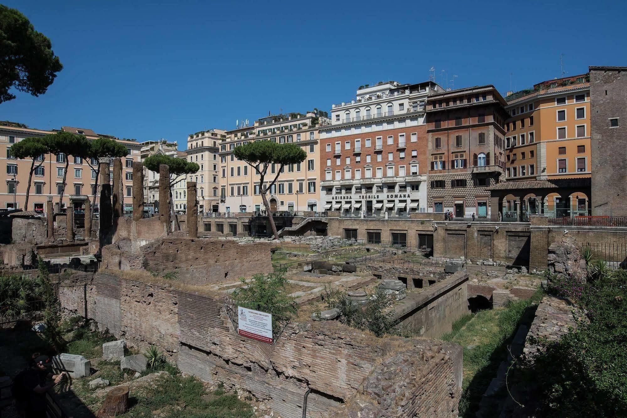 Hotel Pantheon Caesar Relais Roma Exterior foto